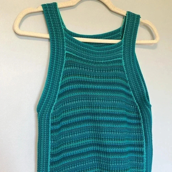 Loft knit  turquoise teal sleeveless top - Picture 2 of 5